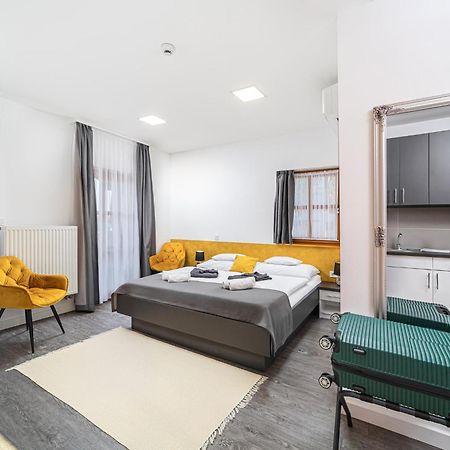 Отель Rigotanya Relax & Wellness Panzio Buekfuerdo Экстерьер фото