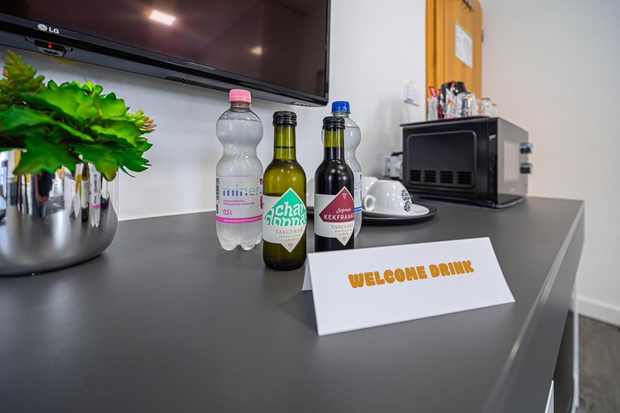 Отель Rigotanya Relax & Wellness Panzio Buekfuerdo Экстерьер фото
